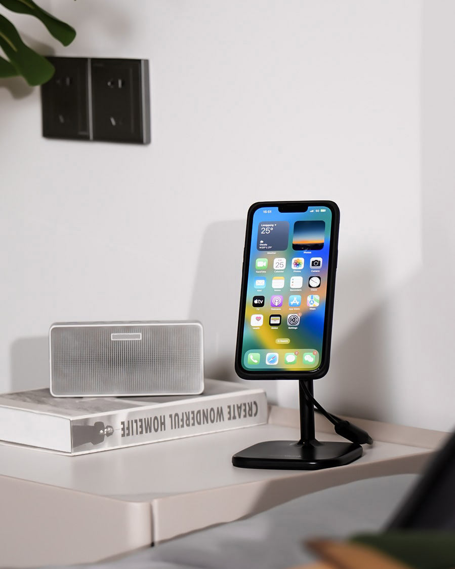 Magnetic Wireless Charging Stand