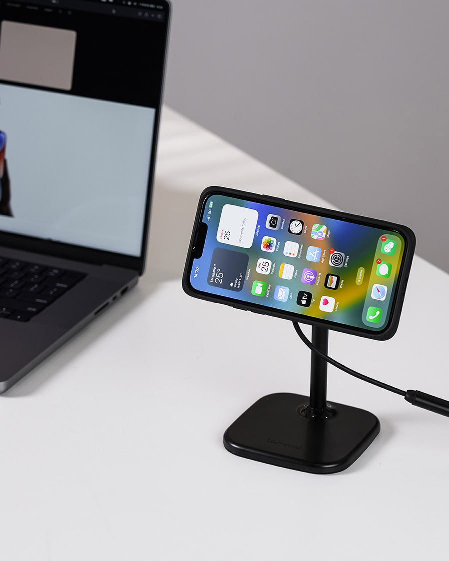 Magnetic Wireless Charging Stand