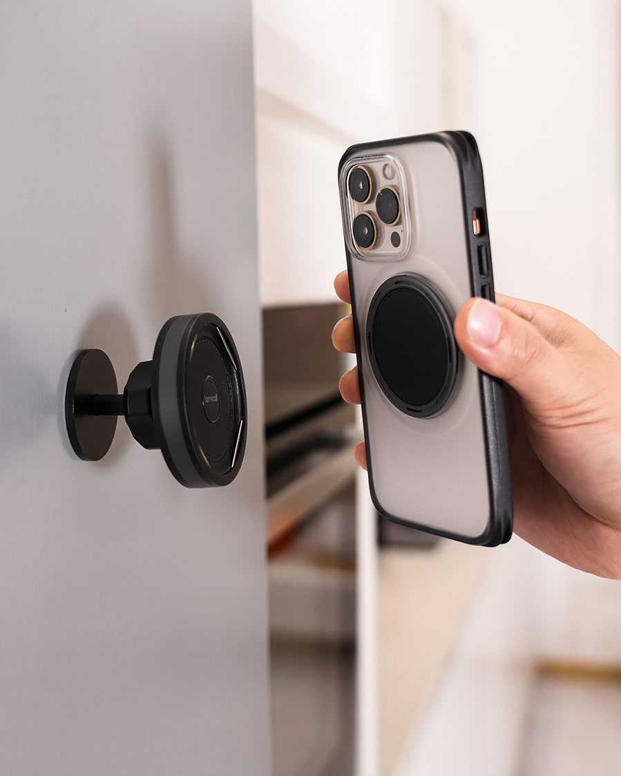 Wall Phone Mount with Dual Stage Lock