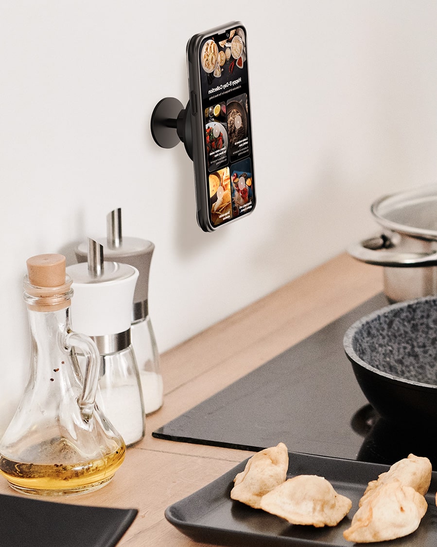 Wall Phone Mount with Dual Stage Lock